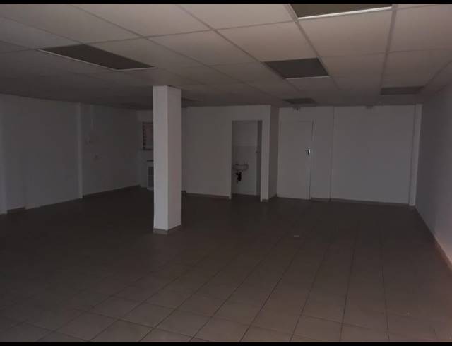 81M² RETAIL RENTED IN GEZINA